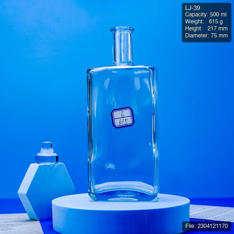 500ml Flat Super Flint Spirit Bottle with Heavy Base